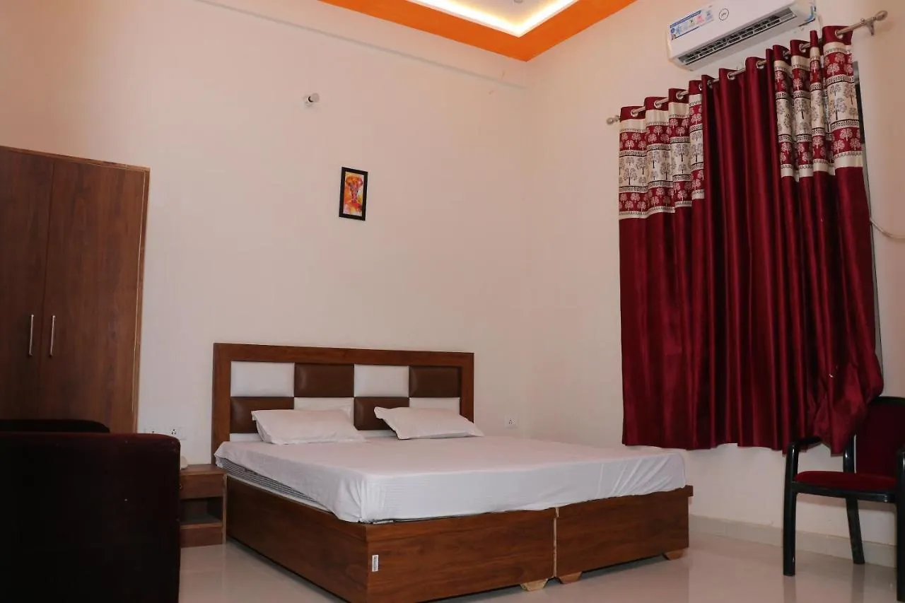 Hotel Kcr