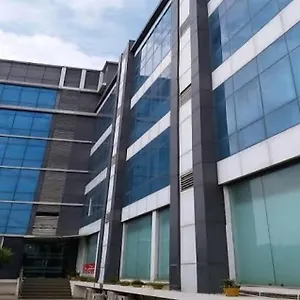 Avexia Premiere Agra Hotel