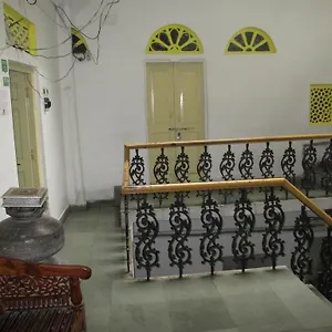 udai-haveli-guest-house.udaipurhotels.org/